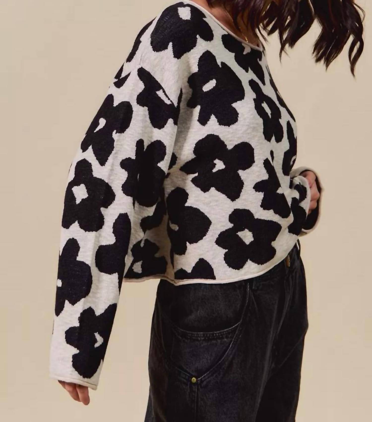 So Me - Loose Fit Flower Sweater Top