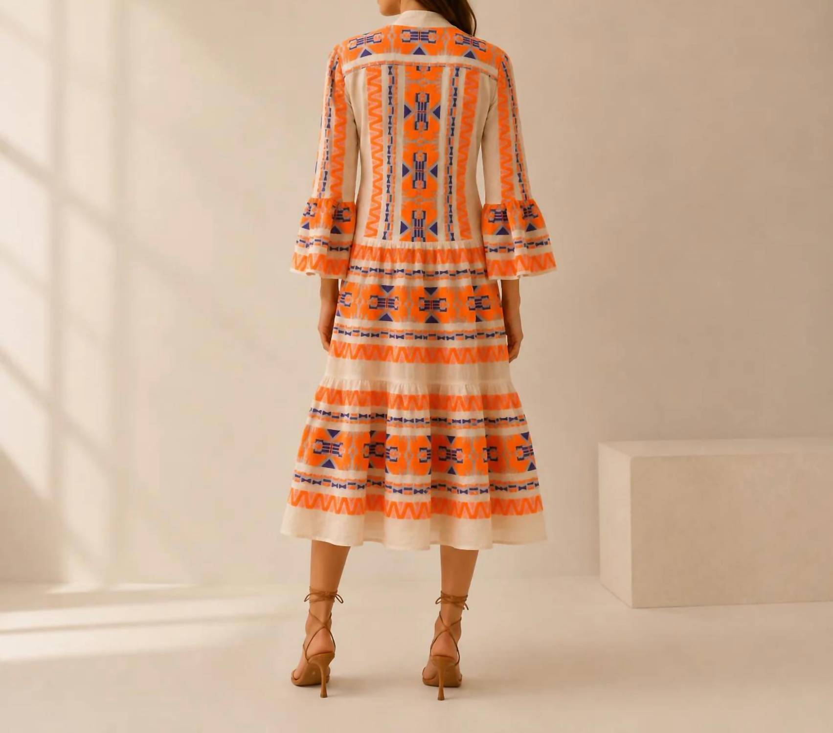 Mystery Resort - Lumière Midi Dress