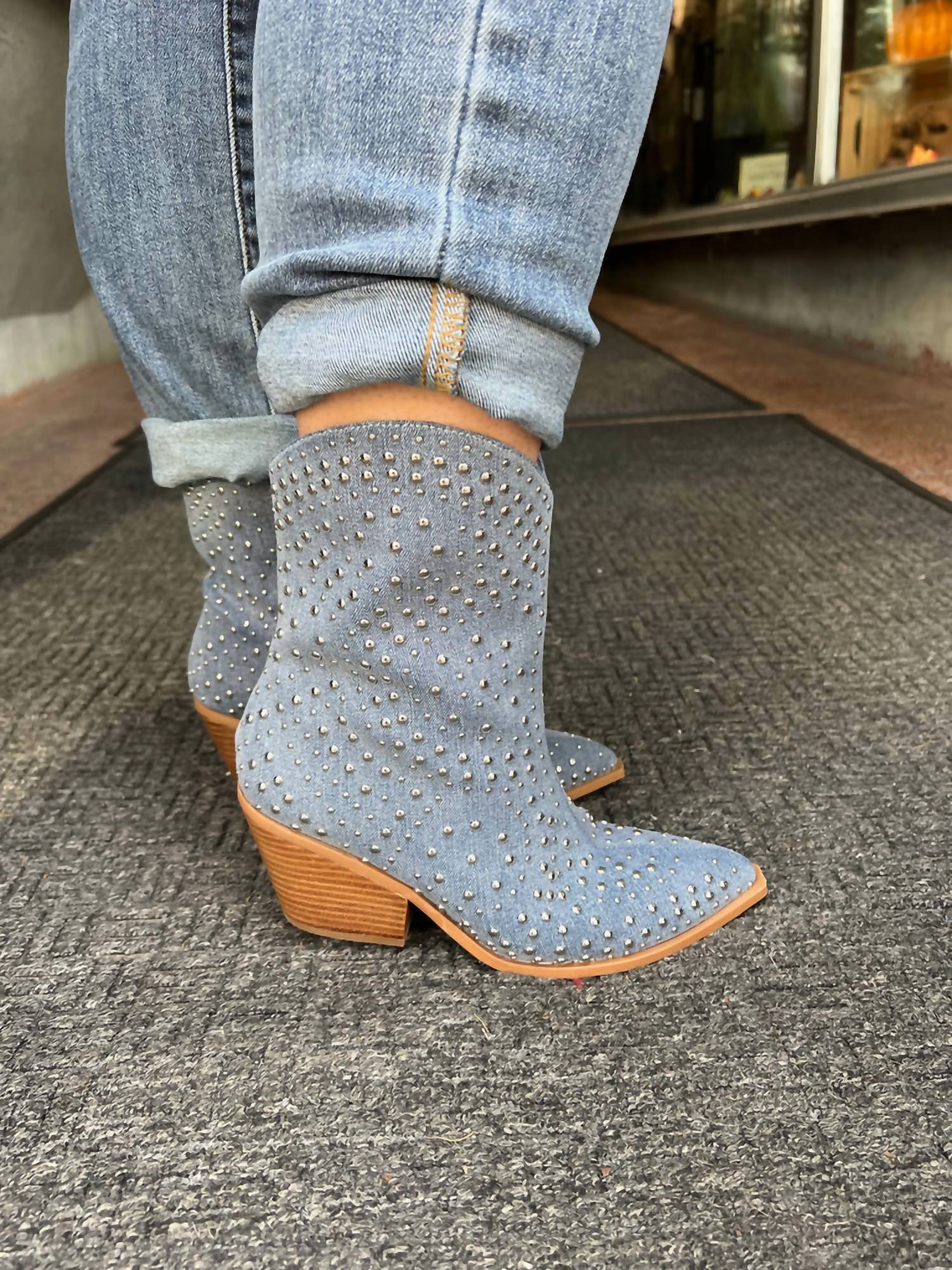 Corkys Footwear - Women's Lowlights Bootie