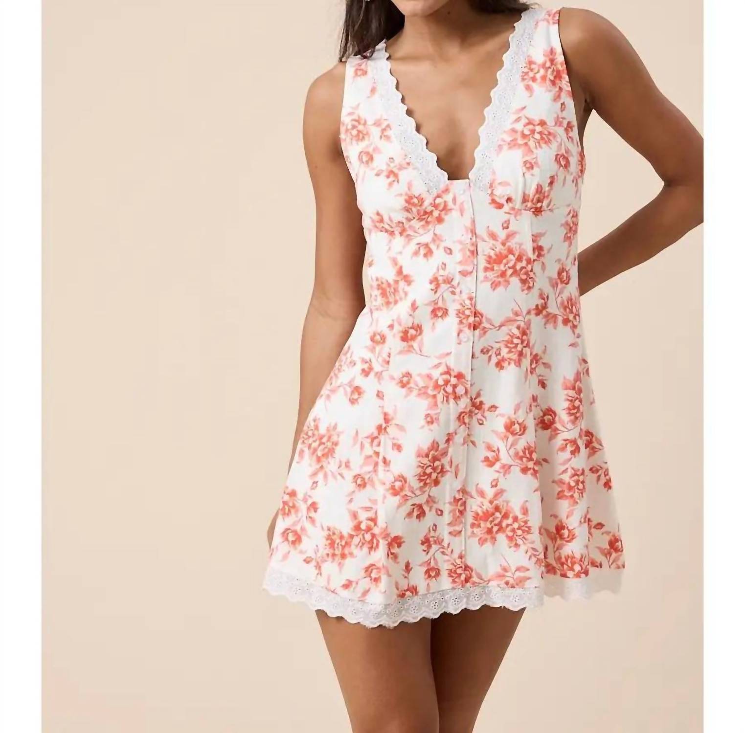 Sky To Moon - Floral V-Neck Scallop Lace Mini Dress