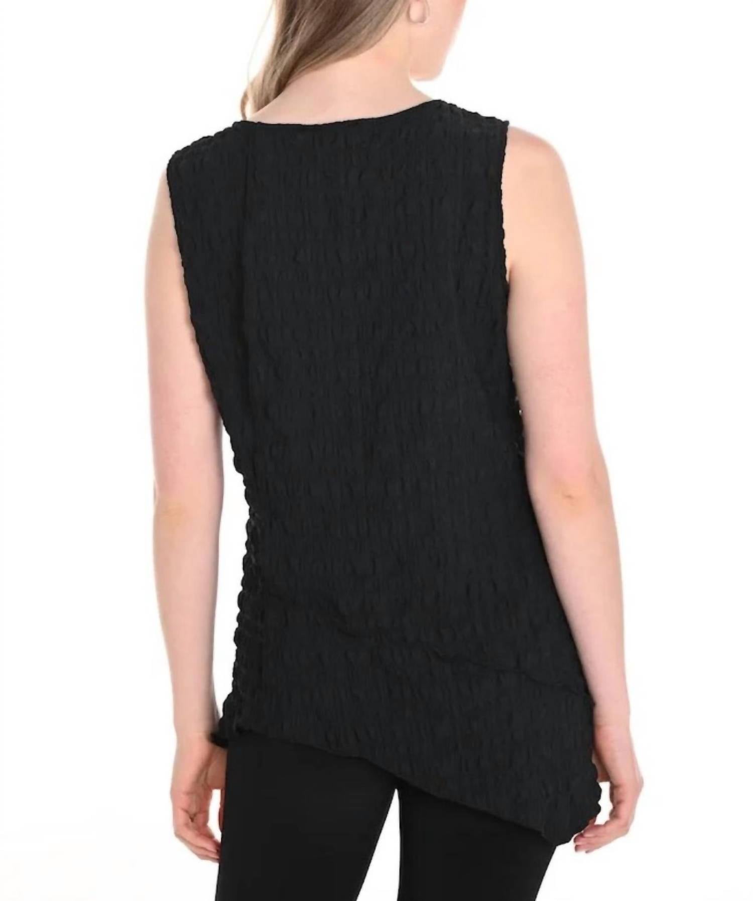 Frank Lyman - Bubble Jacquard Zip Detail Sleeveless Top