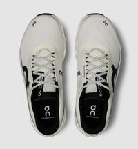 On - Women's Cloudmonster 2 Shoe