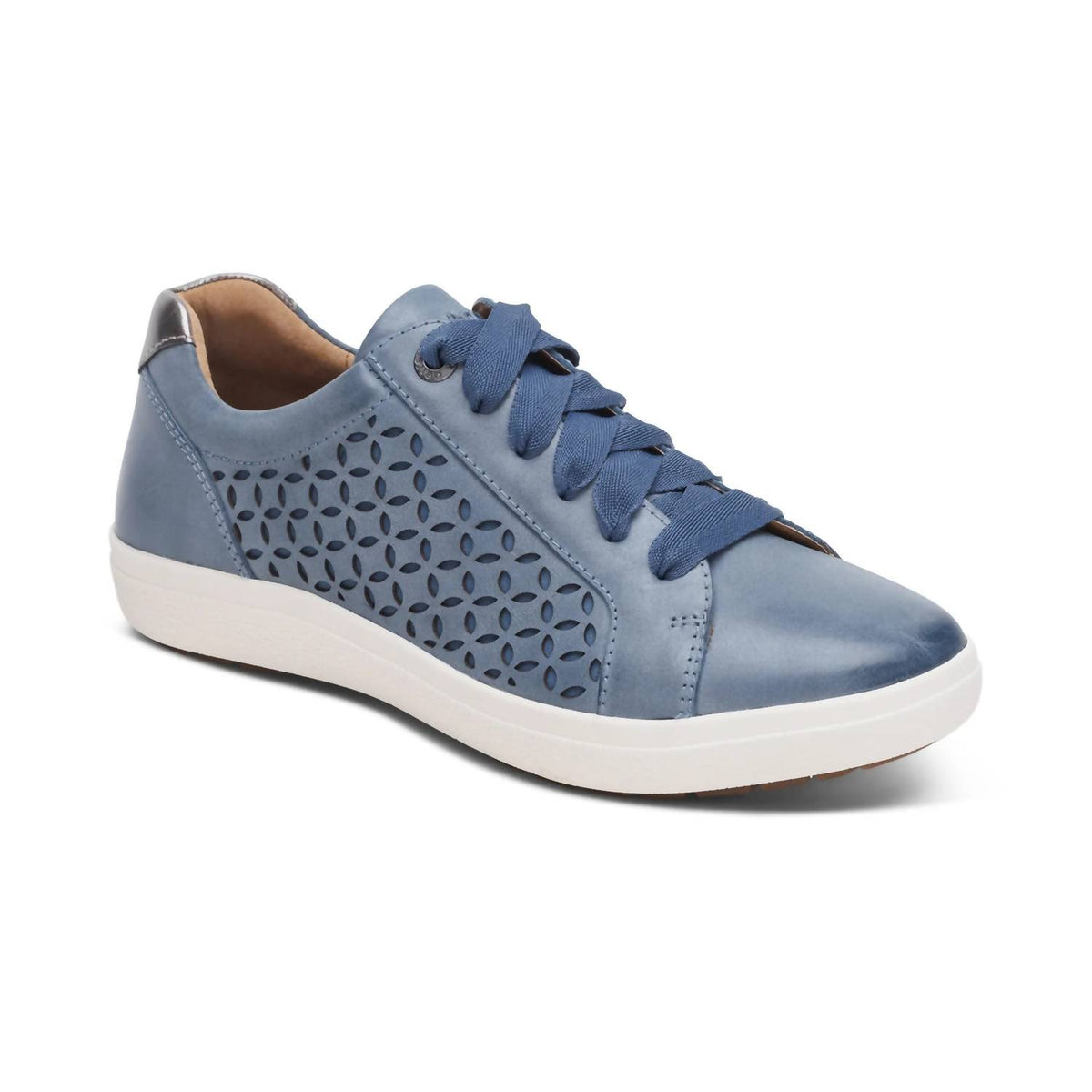 Aetrex - Women's Courtney Cutout Sneaker