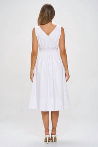 Reneec. - V Neck Midi Dress With Pockets
