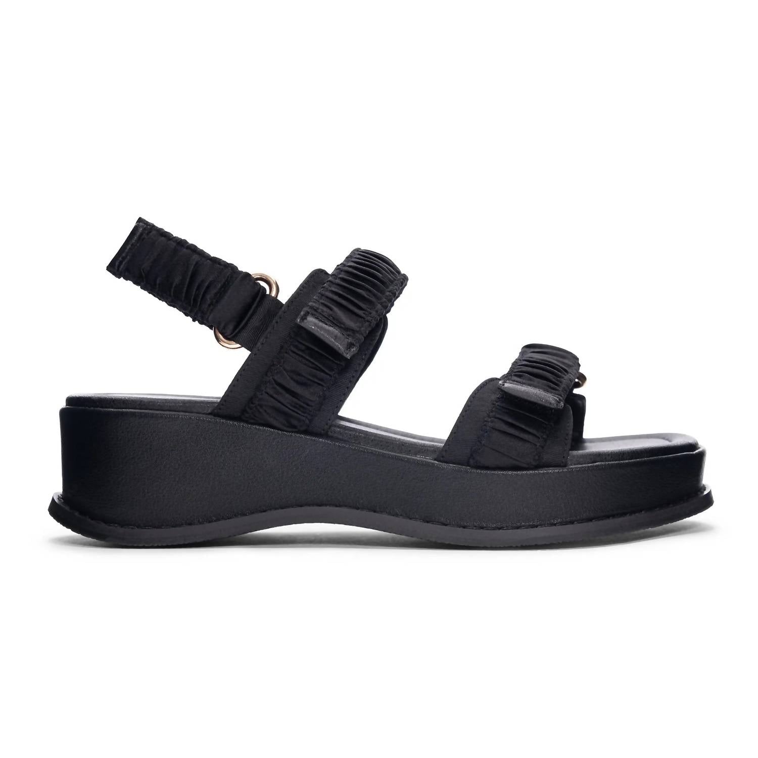 Chinese Laundry - Women's Cashy Casual Sandal