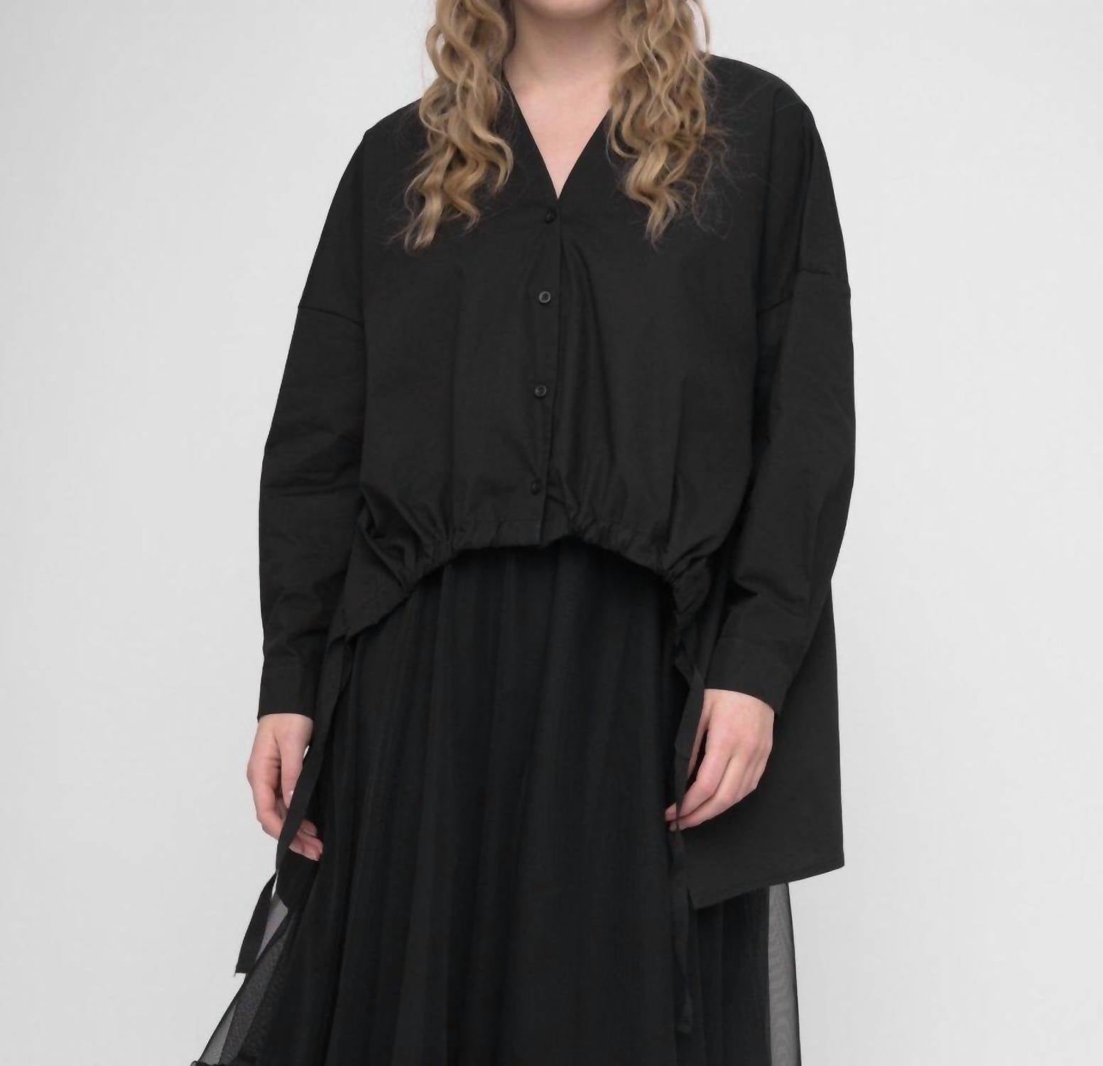 Baci - V-Neck Buttoned Long Sleeve Shirt