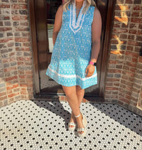 Entro - Sleeveless Shift Mini Dress