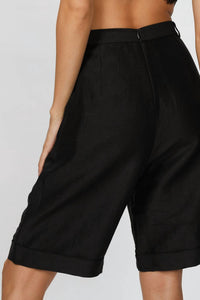 BERMUDA SHORTS