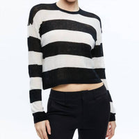 Alice + Olivia - Sherrell Crew Neck Pullover Sweater