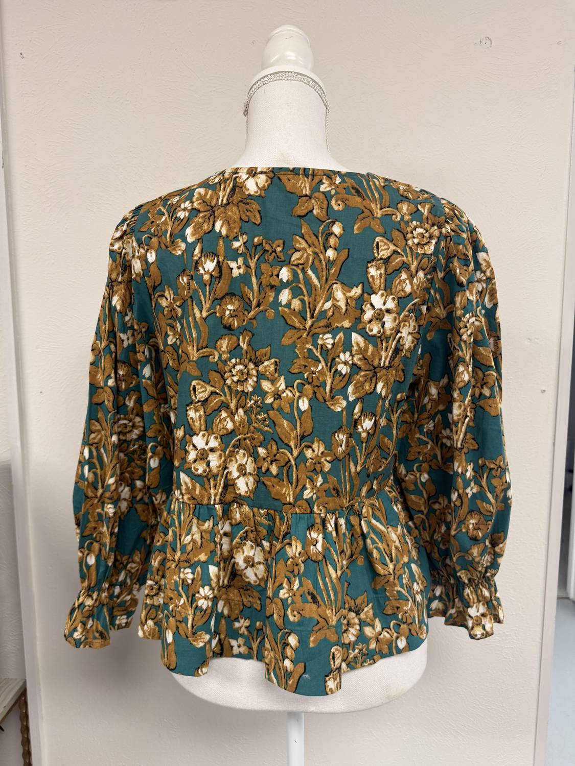 Entro - Women's Floral Pattern Blouse
