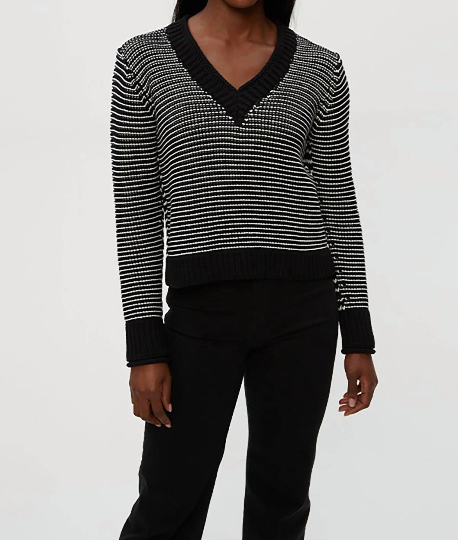 Michael Stars Linda V-Neck Pullover in black ivory - women's sweater