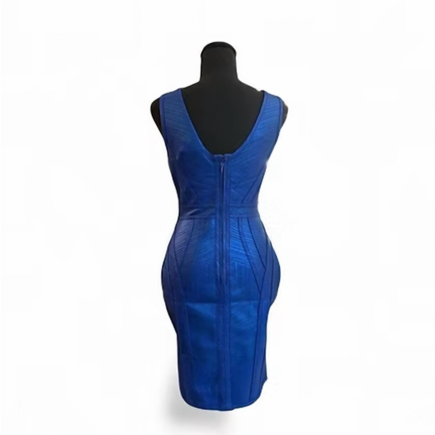 F&P - Bodycon V-neck Dress
