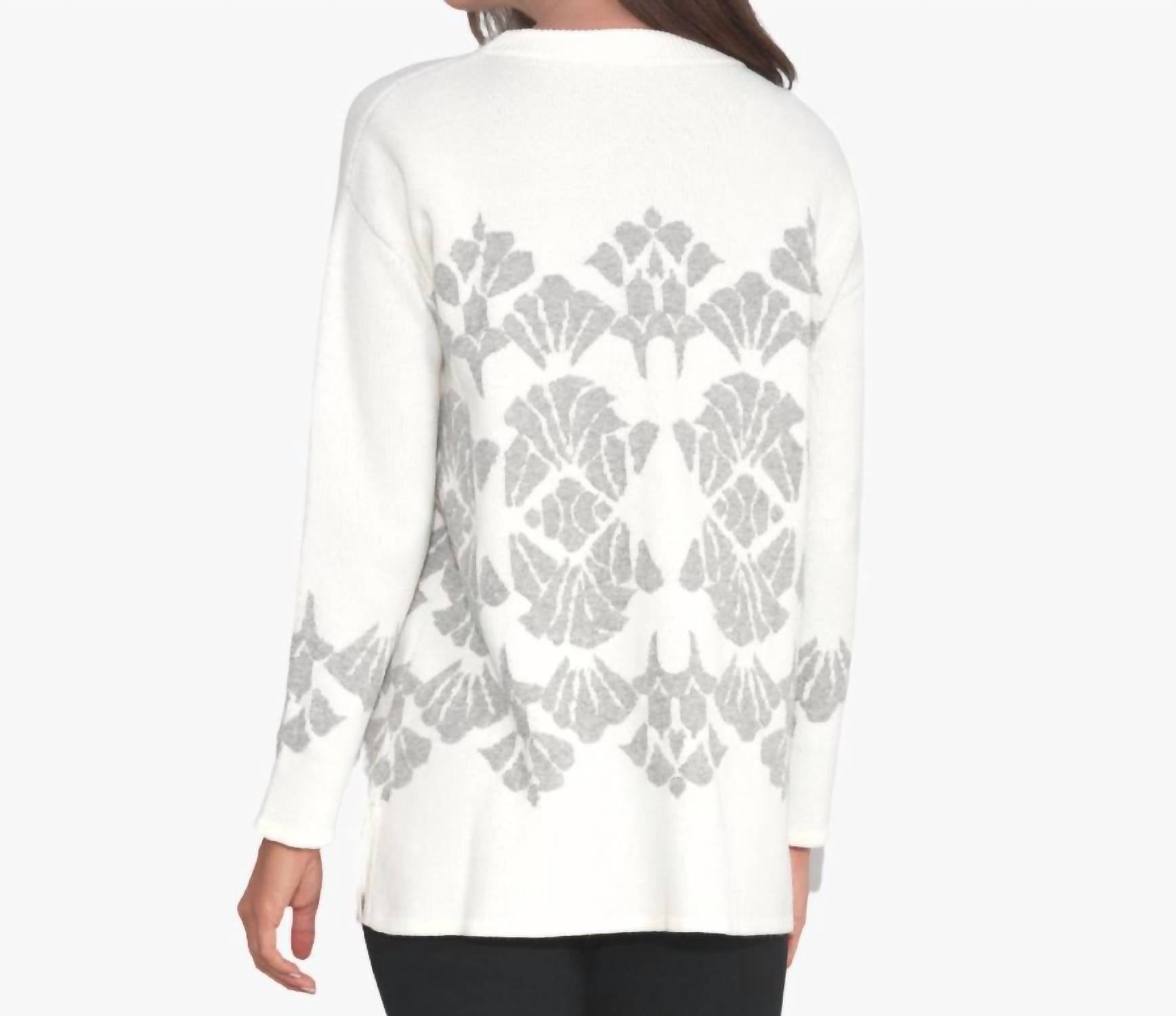 Stella Carakasi - Eye Candy Sweater