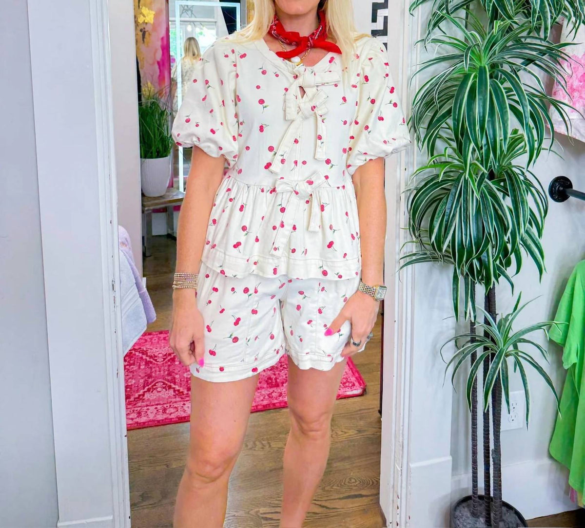 Easel - Cherry Bubbles Top