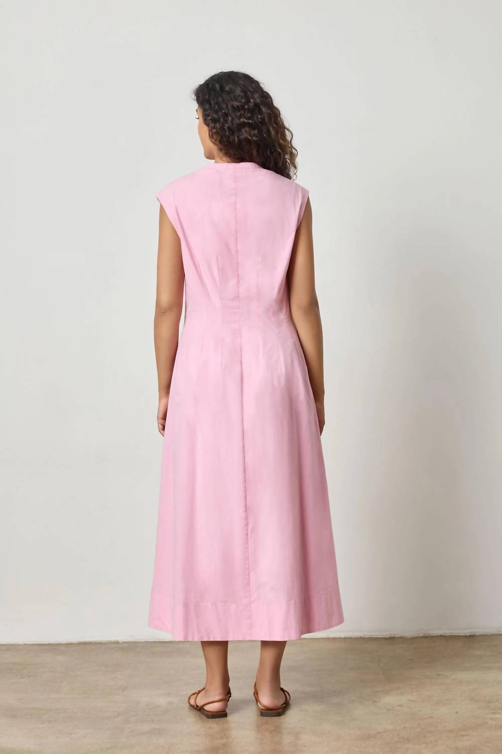 Lilla P - Sleeveless Seamed Maxi Dress