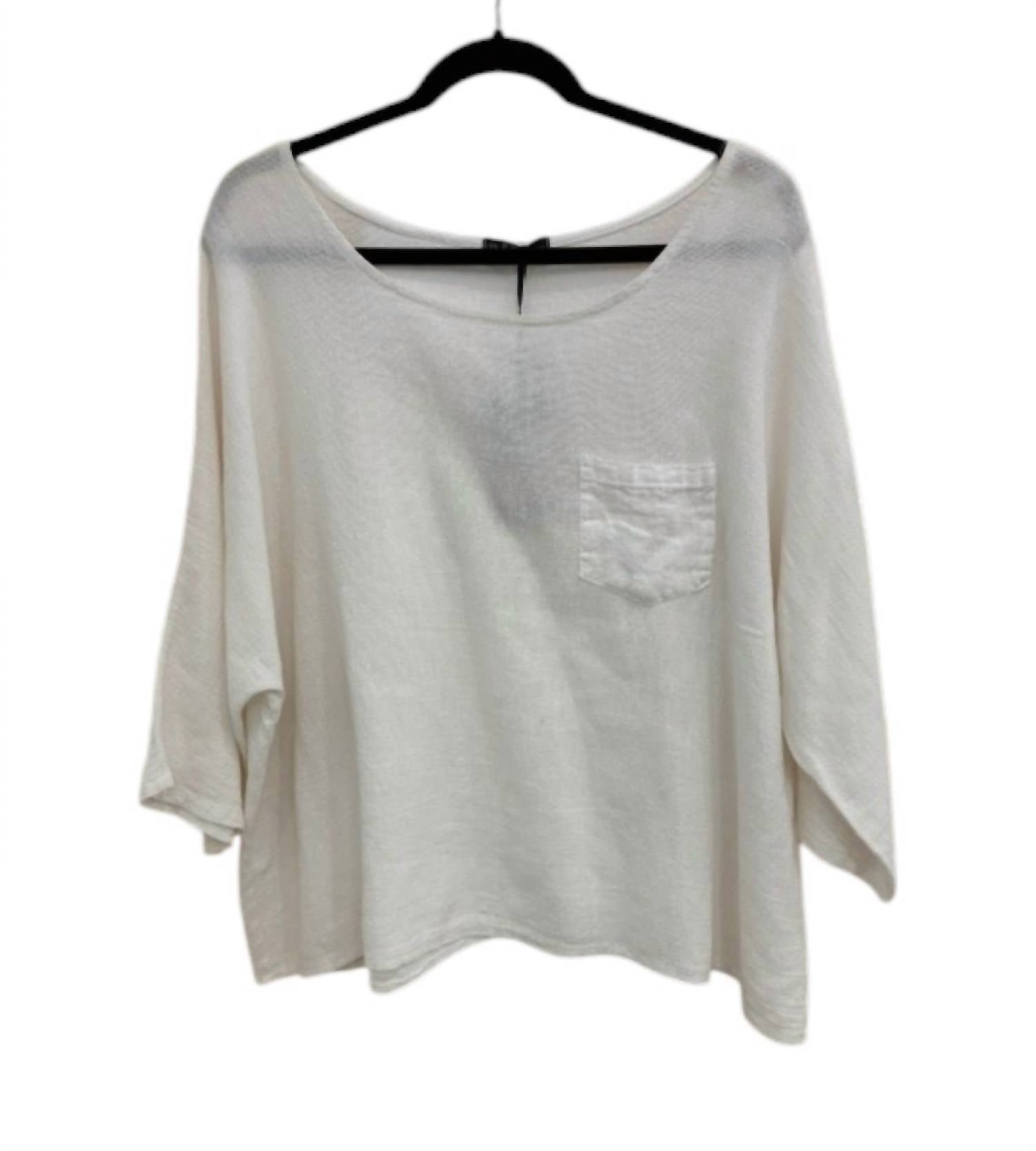 Bella Amore - Women's Scoop Neck Pocket Top
