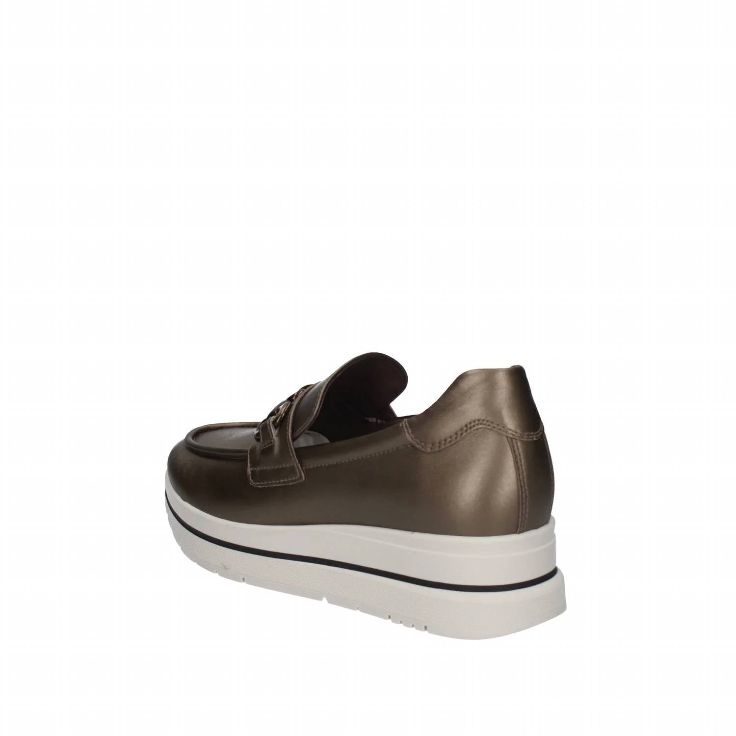 NeroGiardini Women's Bagoya Loafer in brown - women's flats - view 5