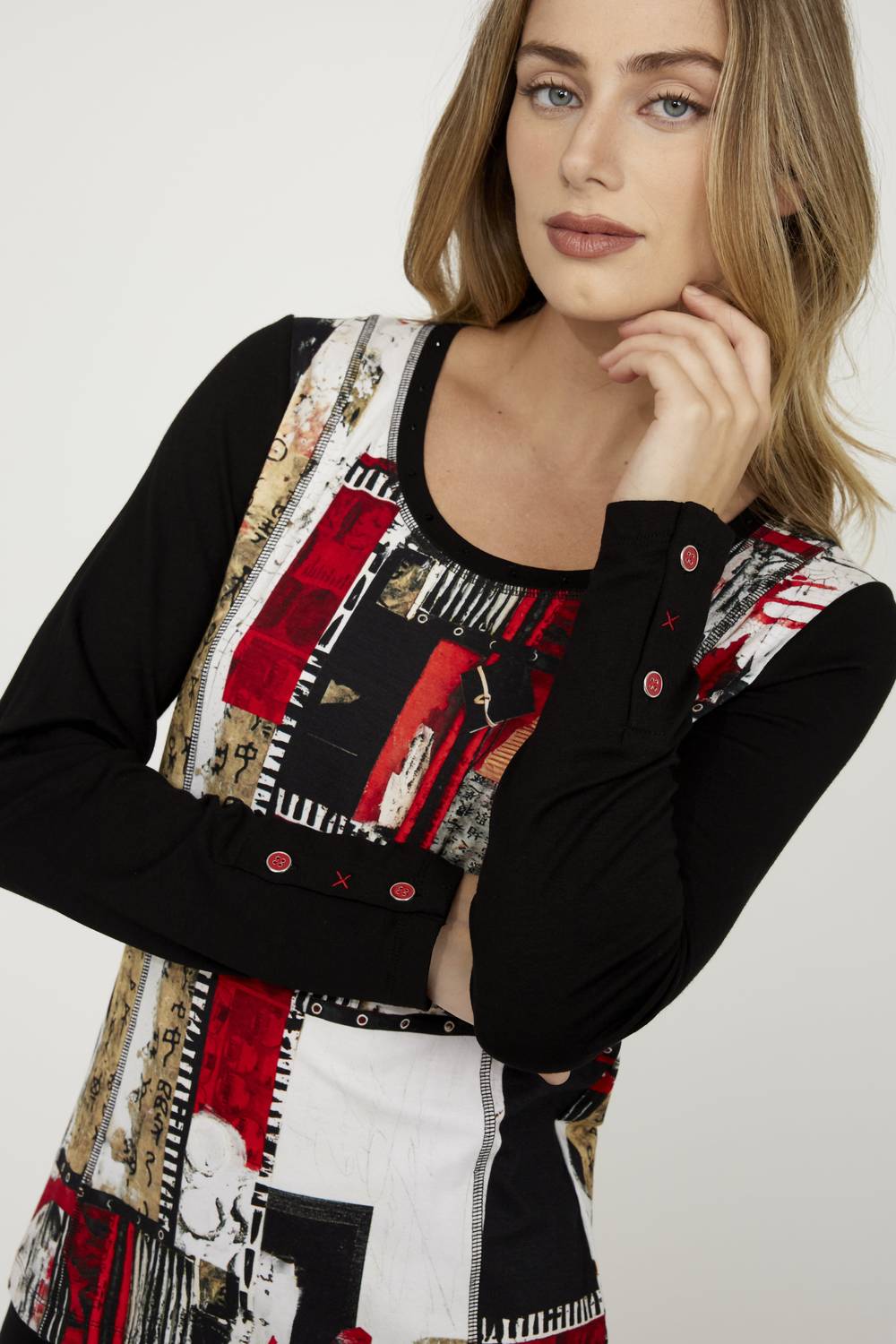 Dolcezza - Abstract Round Neck Pullover
