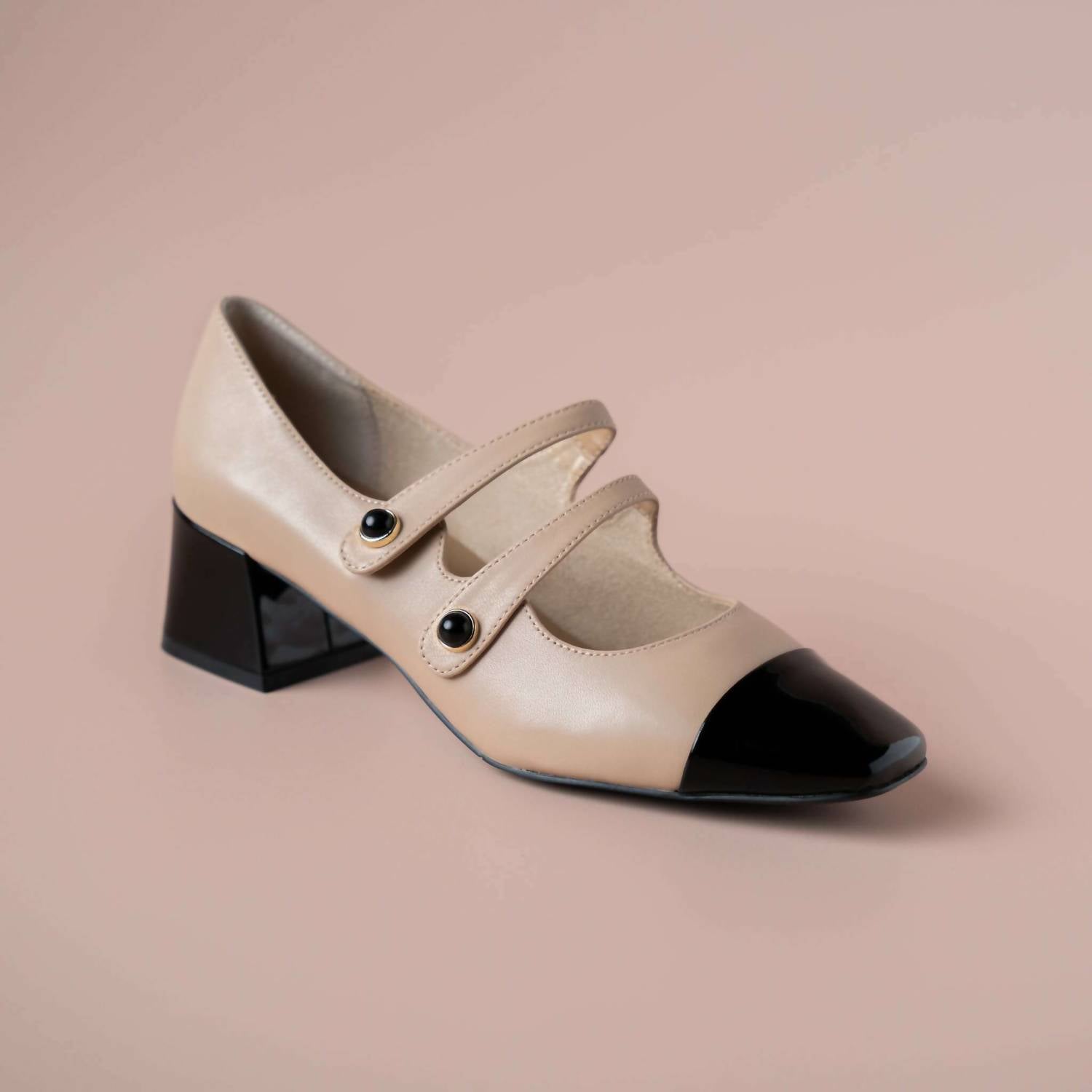 Vaneli - Women's Darin Sandals