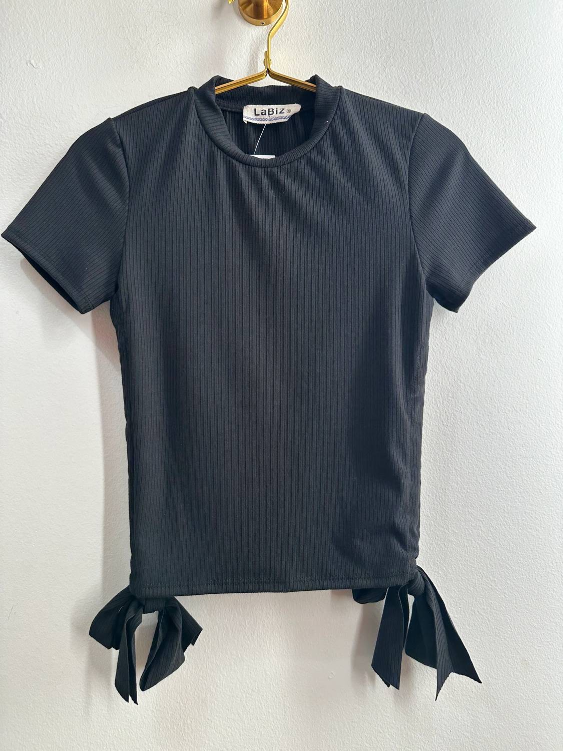 Labiz Fashion - Sadie Side Tie Tee