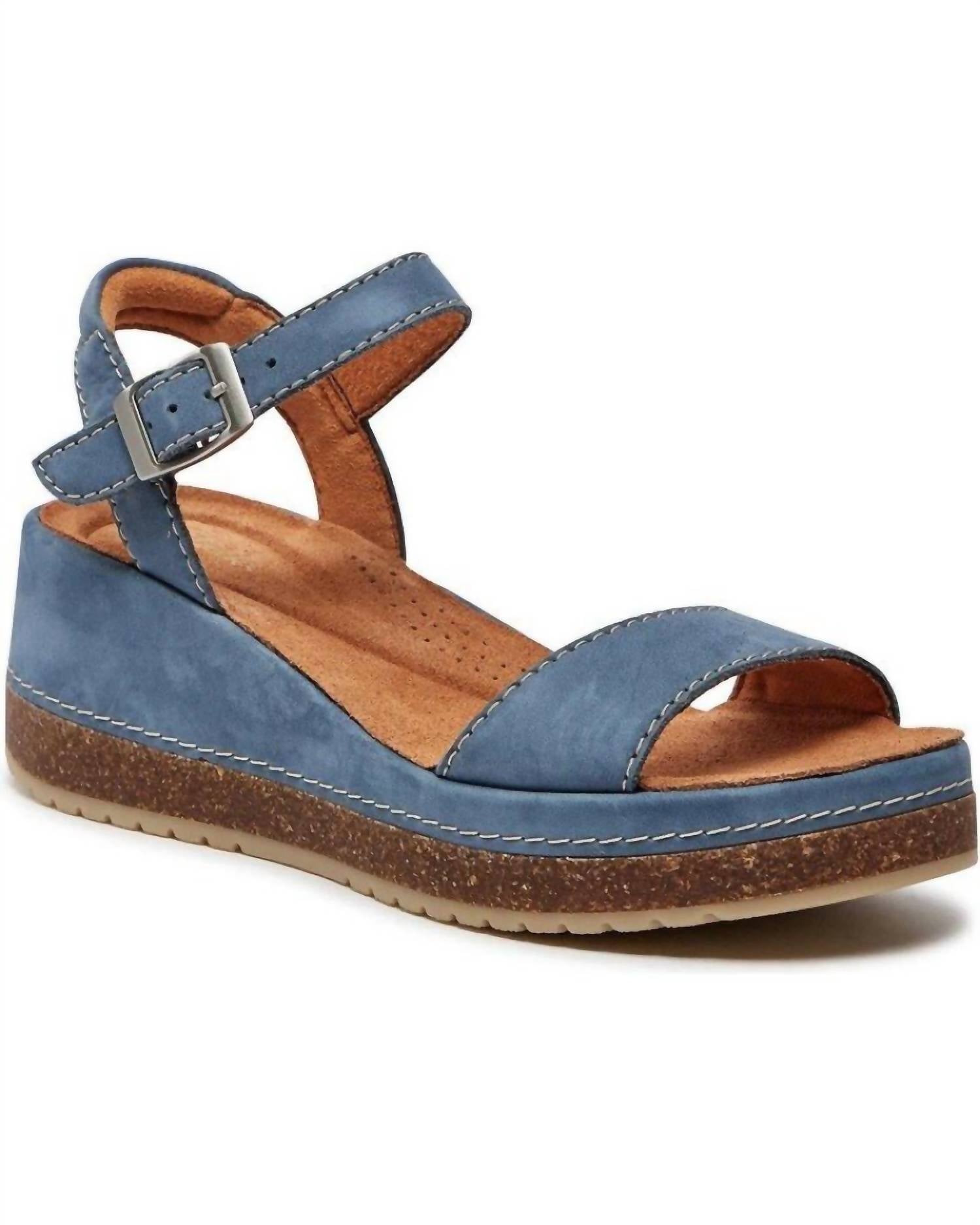 Clarks - Women's Kassanda Lily Wedge Sandals
