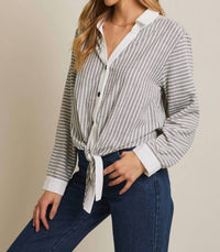 Gilli - Devin Hem Tie Striped Blouse