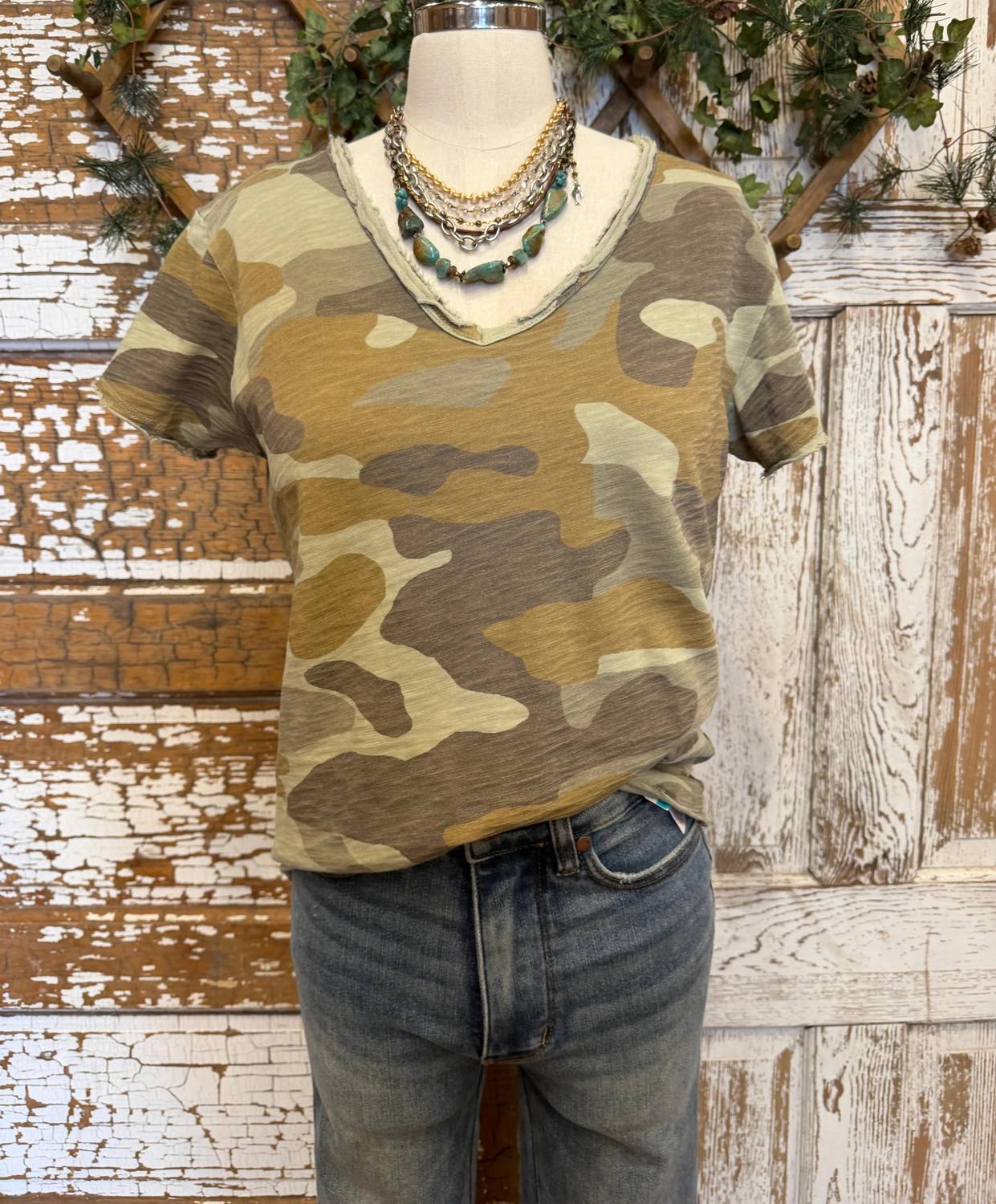 Dear John Denim - V-neck Vanya Tee