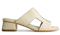 Bernardo - Women's Jewel Tumbled Sandal