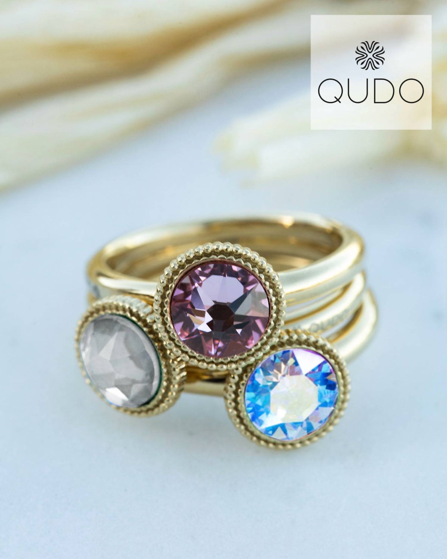 Qudo - Women's Fabero Interchangeable Topper