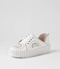 Django & Juliette - Women's Bafia Sneakers