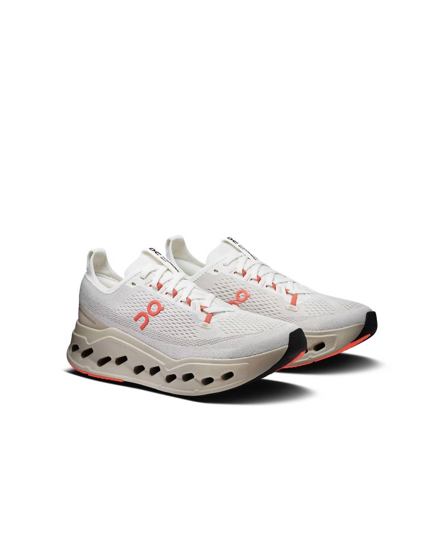 On - Women's Cloudsurfer Max Running Shoes