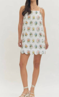 Entro - Love Blooms Here Floral Dress