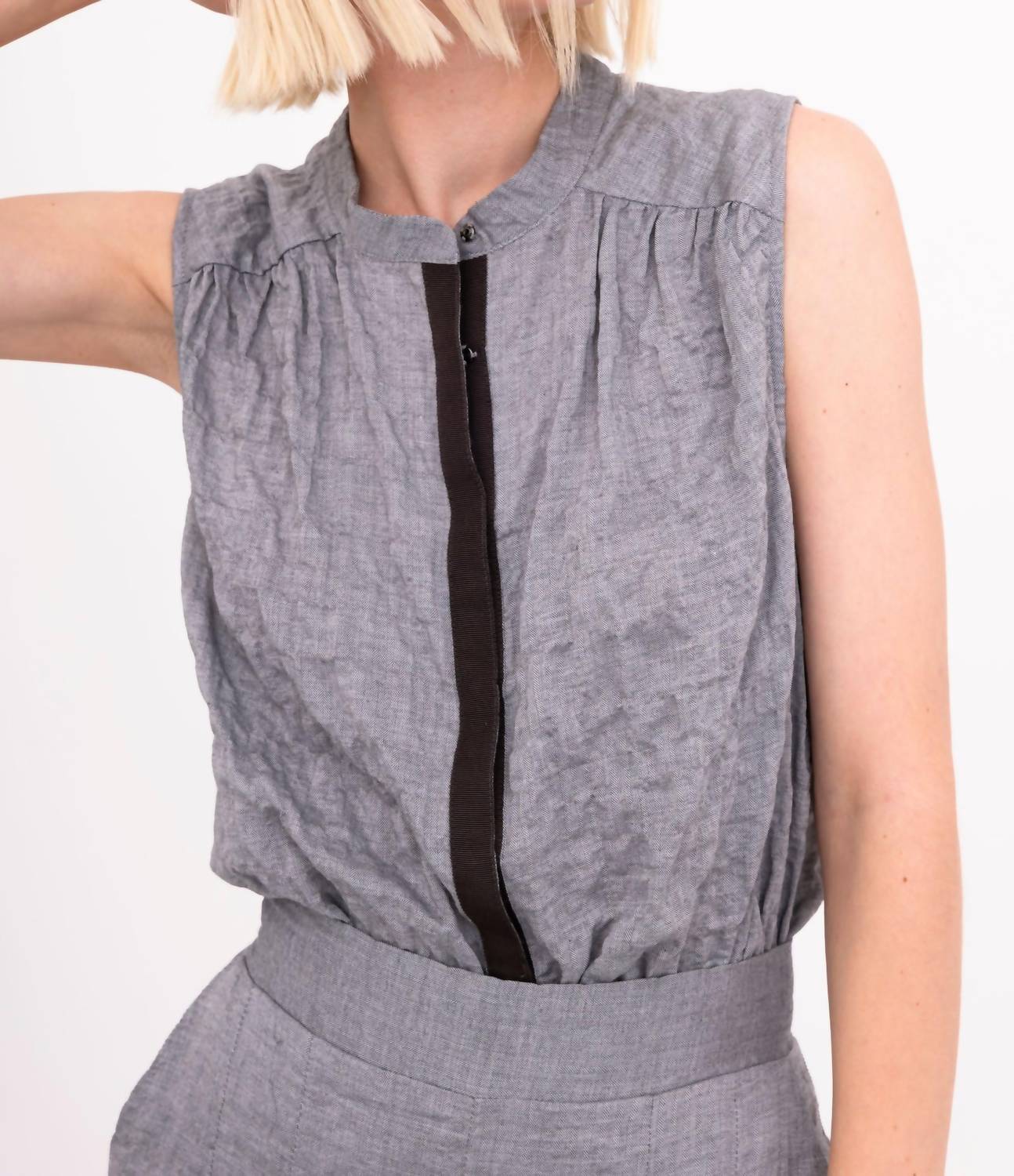 Elaine Kim - Begonia Textured Cotton Button Up