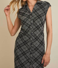 Gilli - Collared Sleeveless Button Down Plaid Midi Dress