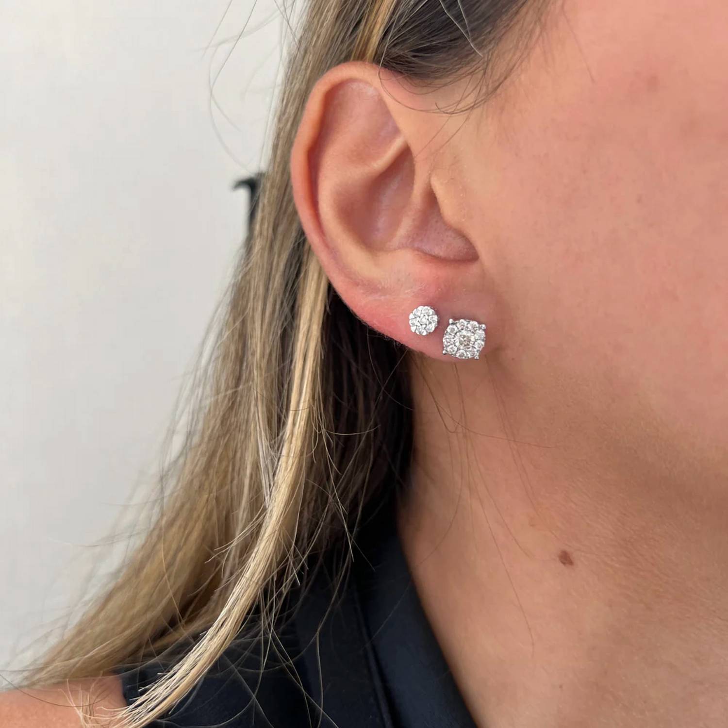 Diana M Jewels - 0.80 Cts Diamond Halo Stud Earrings