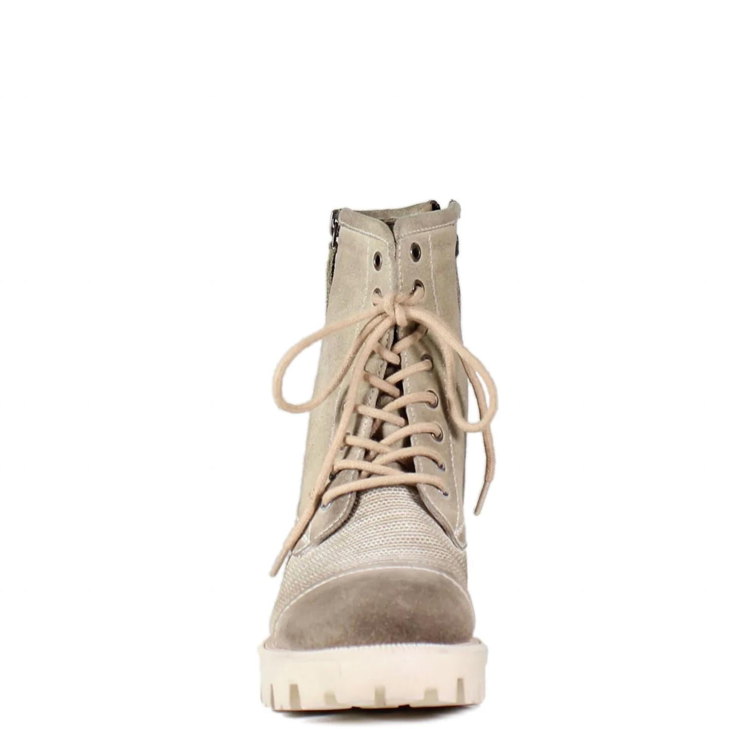 Women's Storm Mee Boot