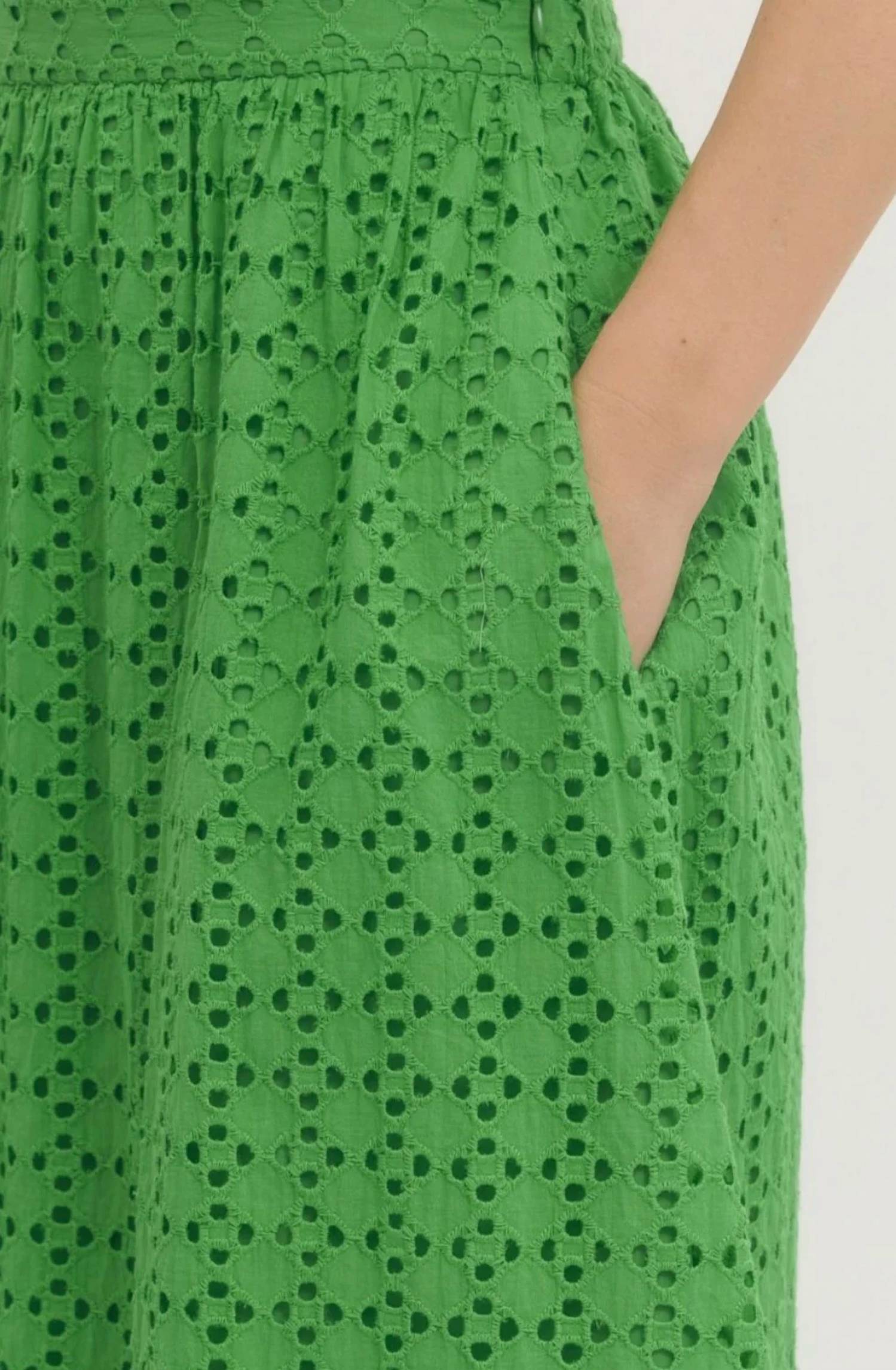 Entro - Eyelet Top And Skirt Set