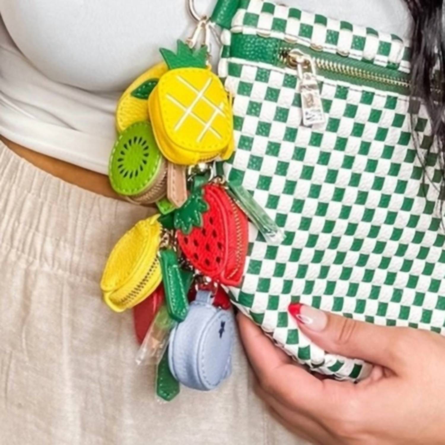 Pretty Simple - Unisex Pineapple Zipper Pouch Bag Charm