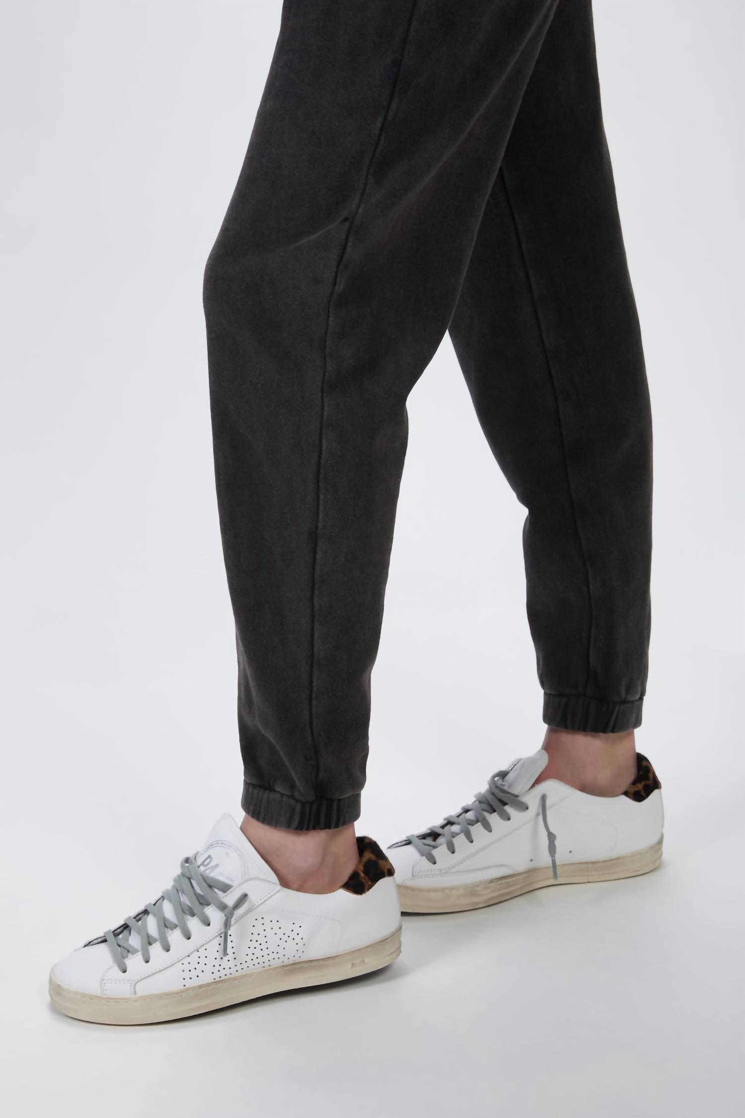 FADED JOGGERS