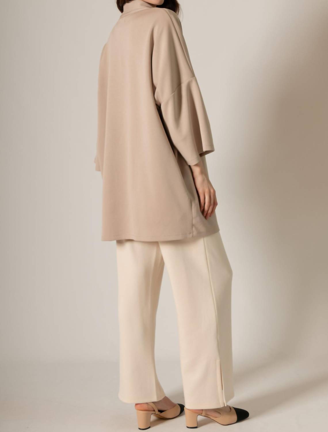 P.CILL Amelia Oversized Cardigan in taupe - women's cardigan - alternate view