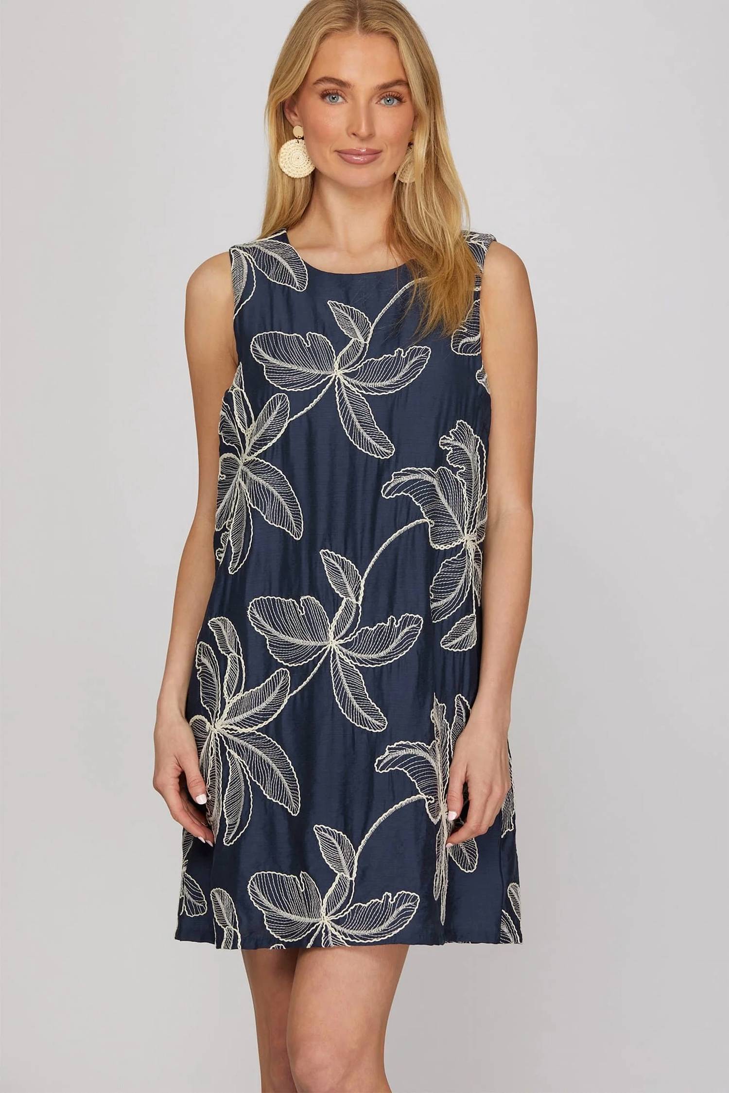 She + Sky - Sleeveless Embroidered Shift Dress