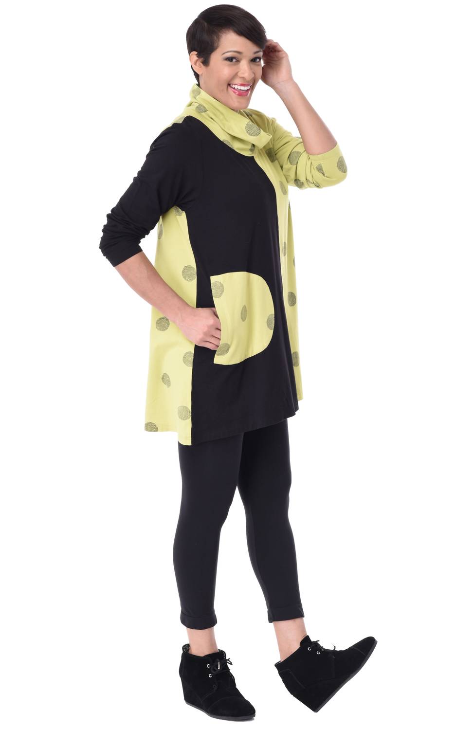 Tulip Clothing - Blakely Pullover