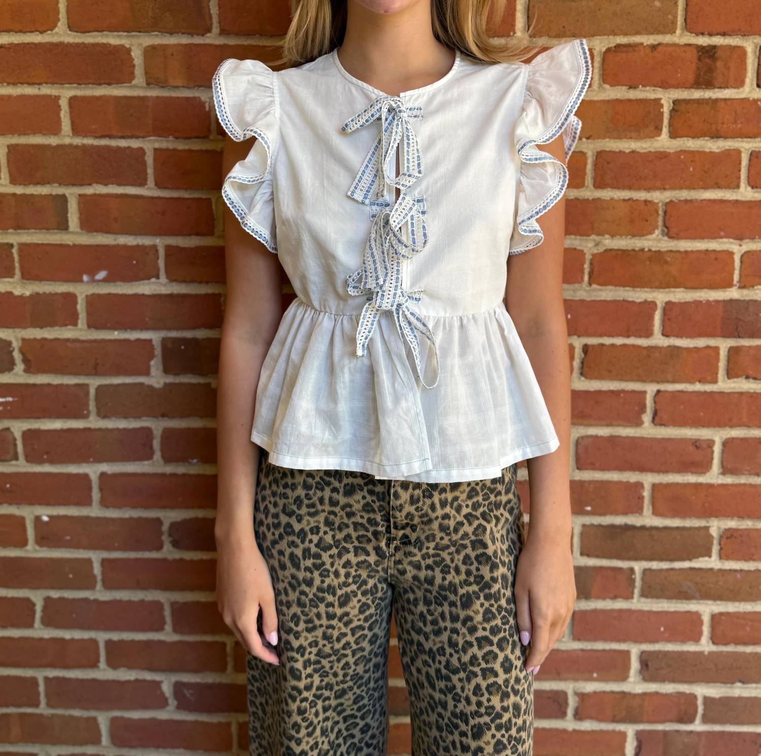 Peach Love - Jacquard Lace Trim With Front Tie Top