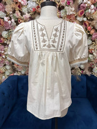 She + Sky - Women's Flower Embroidery Top