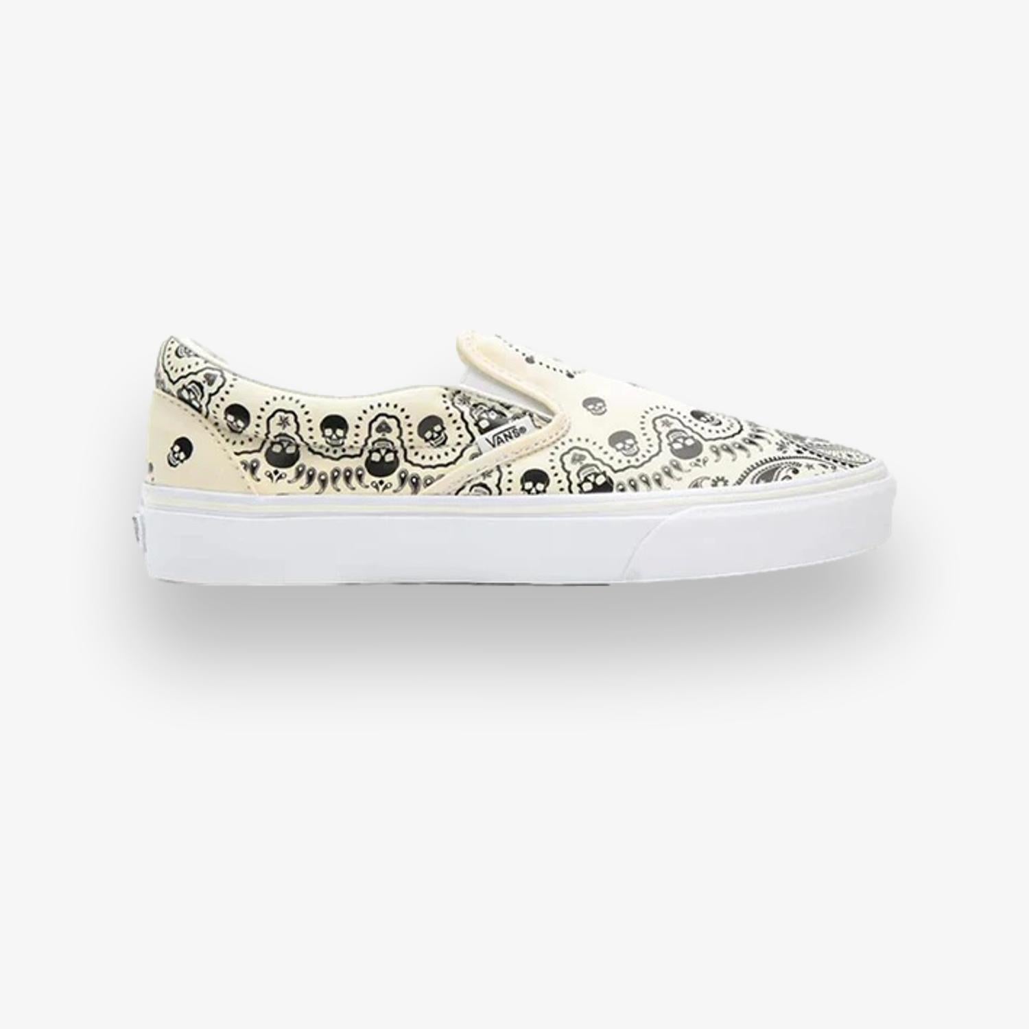 Vans - Unisex Classic Slip-on Sneakers