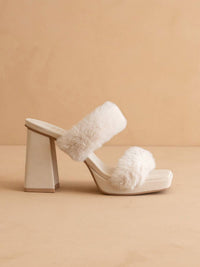 Oasis Society - Women's Simone Fuzzy Banded Platform Party Heel