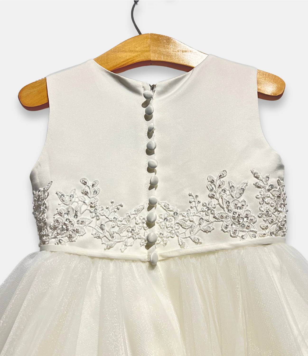 Macis - Embroidered Floral Lace Dress