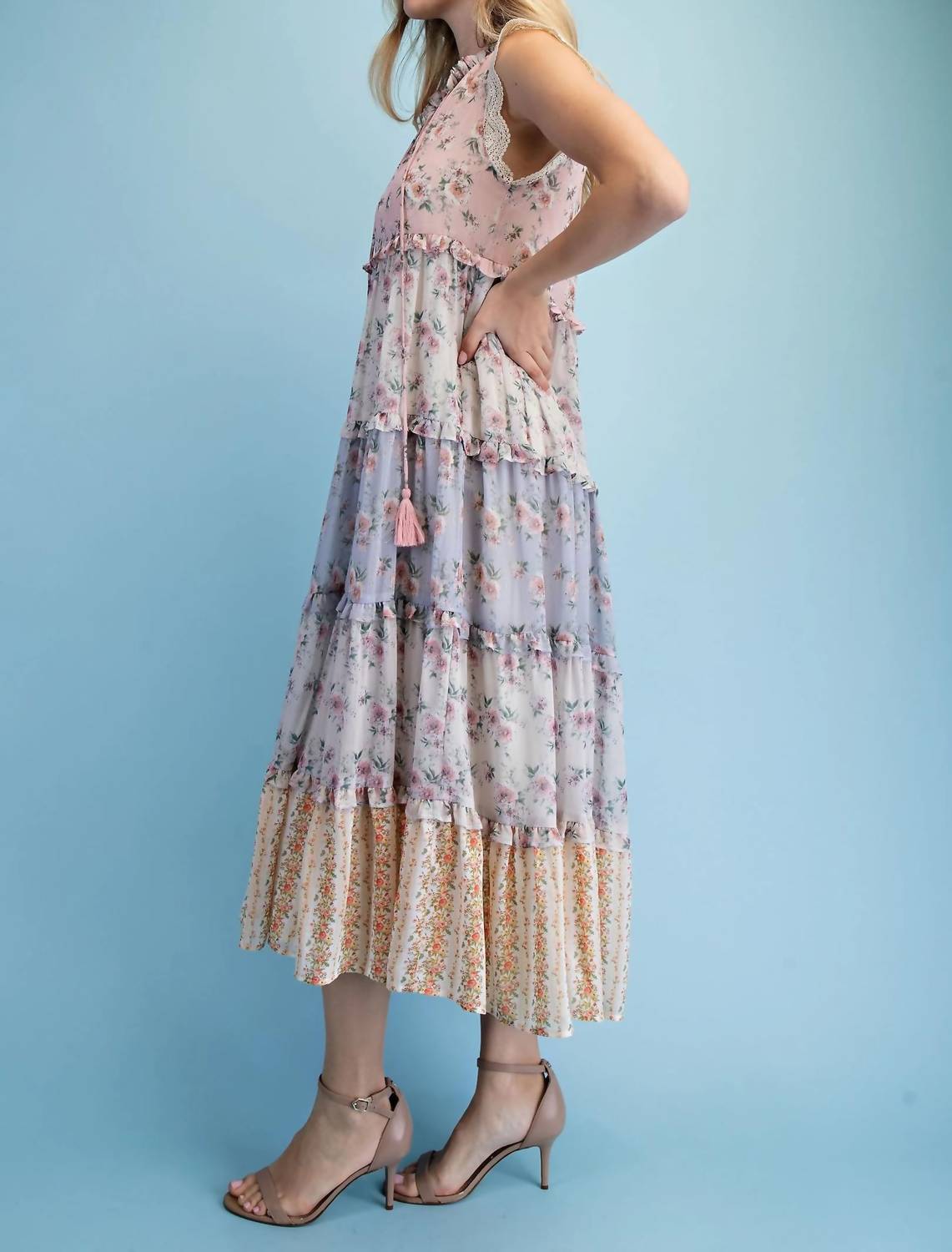 Gigio - Vintage Floral Ruffled Tiered Midi Dress