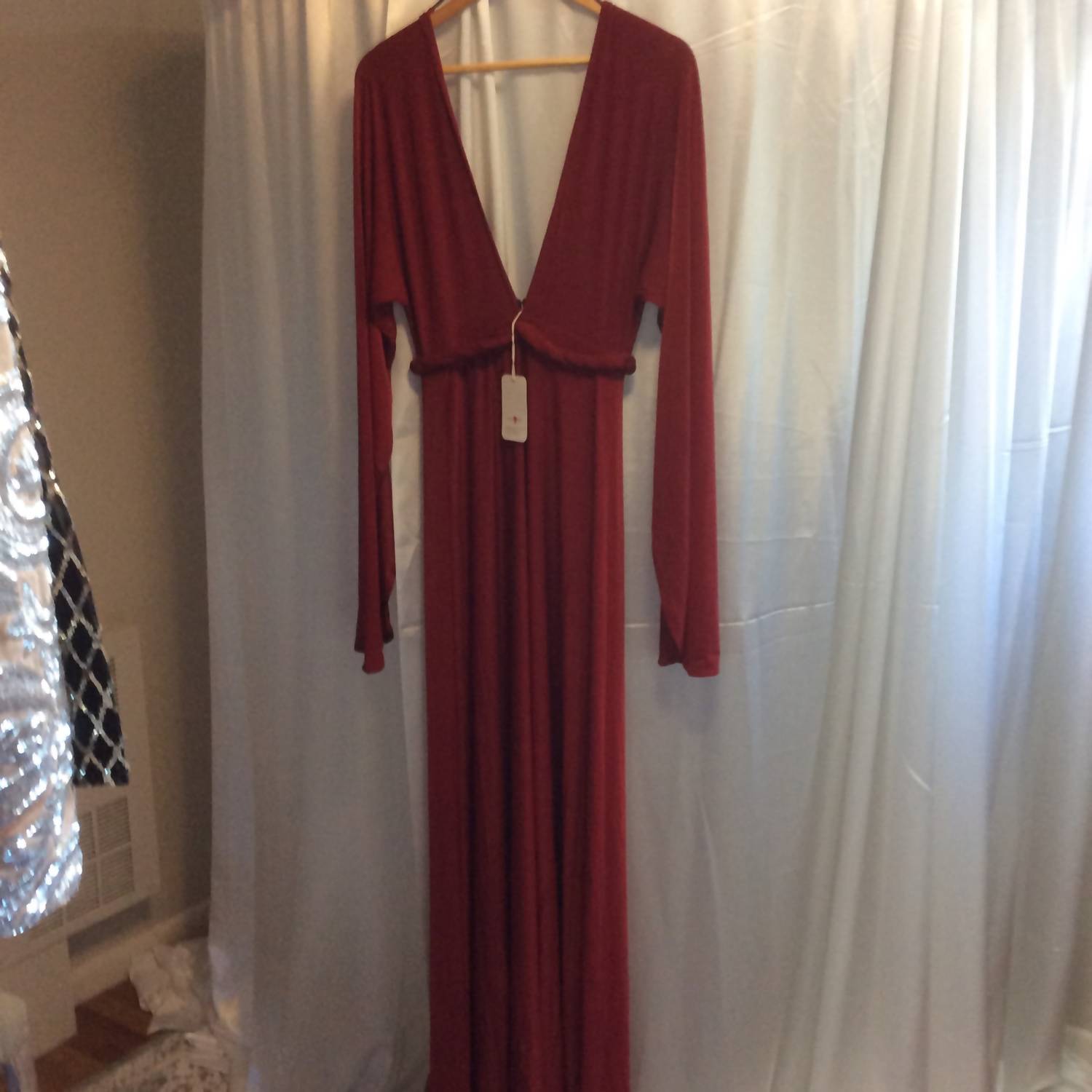 L'Atiste - Women's Queen Dress