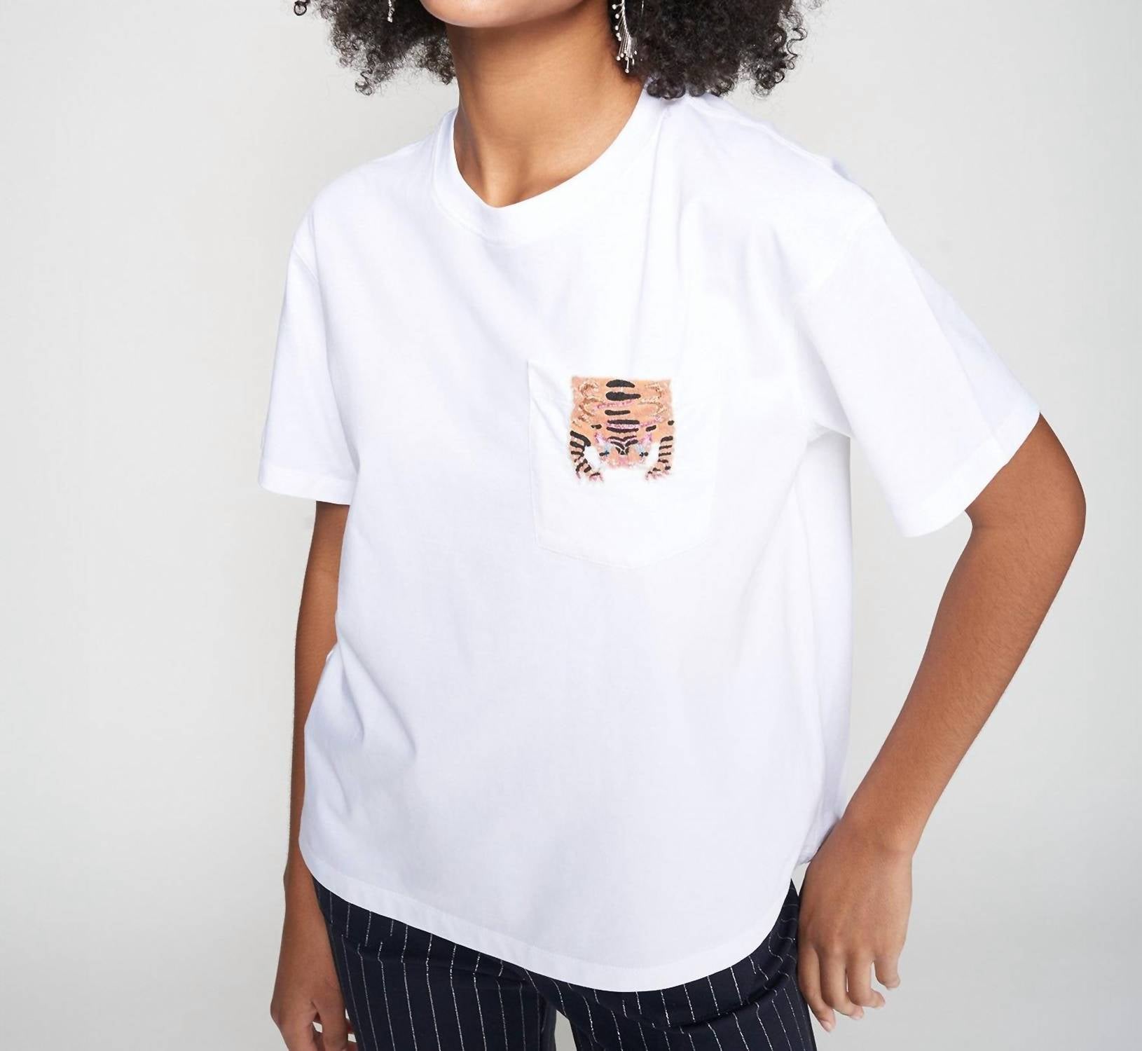 Vilagallo - Embroidery T-shirt